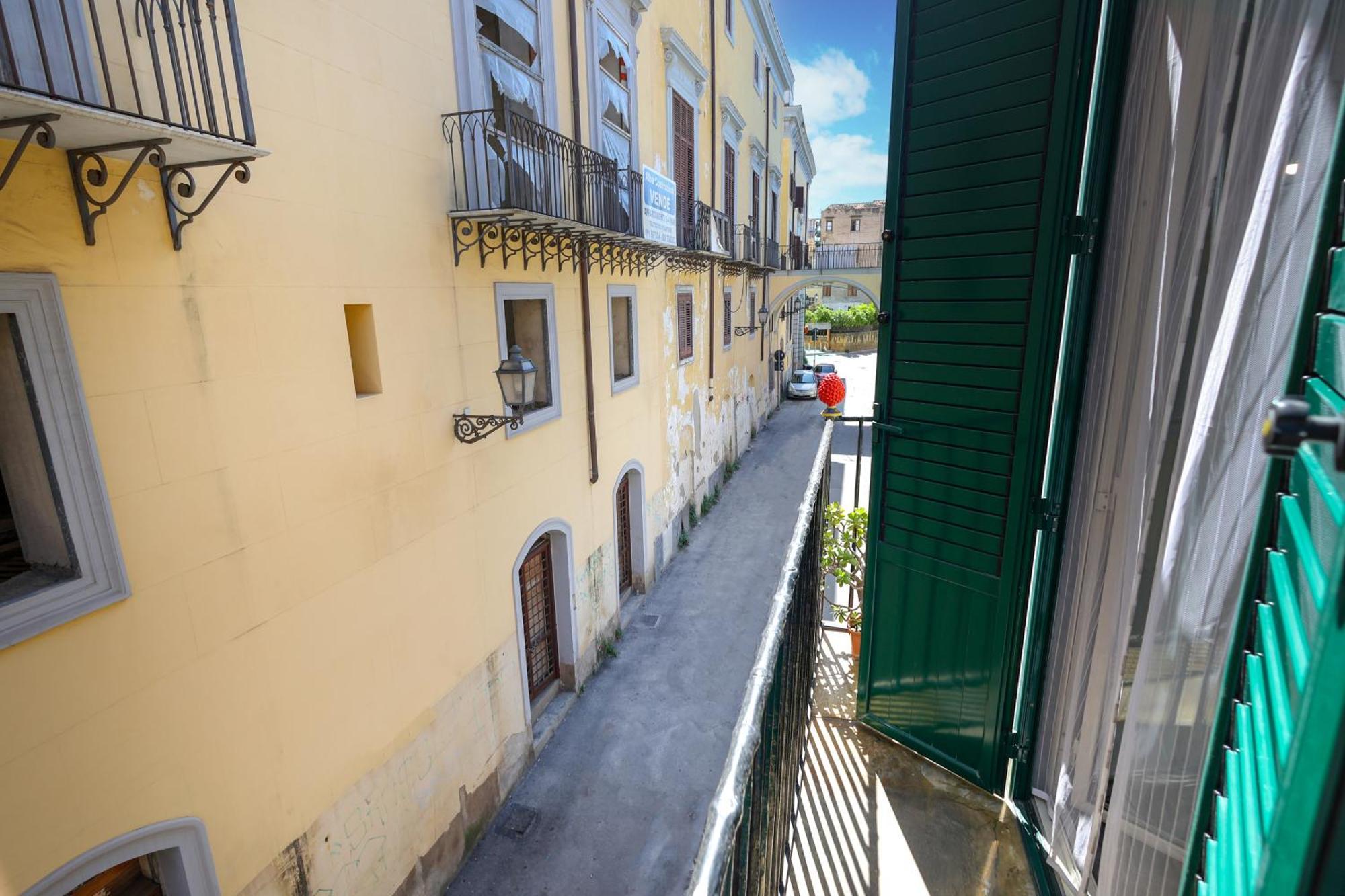 Il Bel Canto Appartamento In Centro Storico Palermo Exterior foto